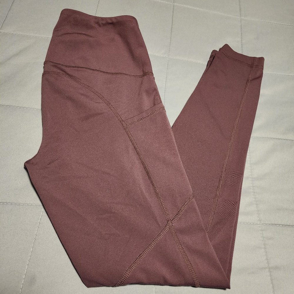 (56.) Yogalicious leggings